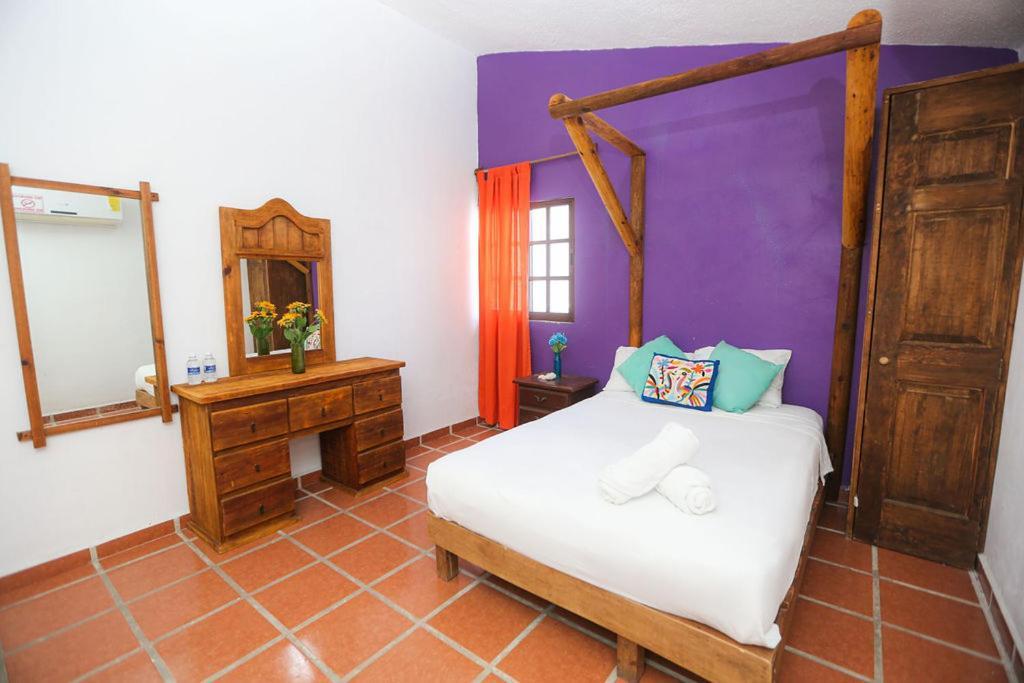 Ikaro Suites Colonial Cancún Exteriör bild