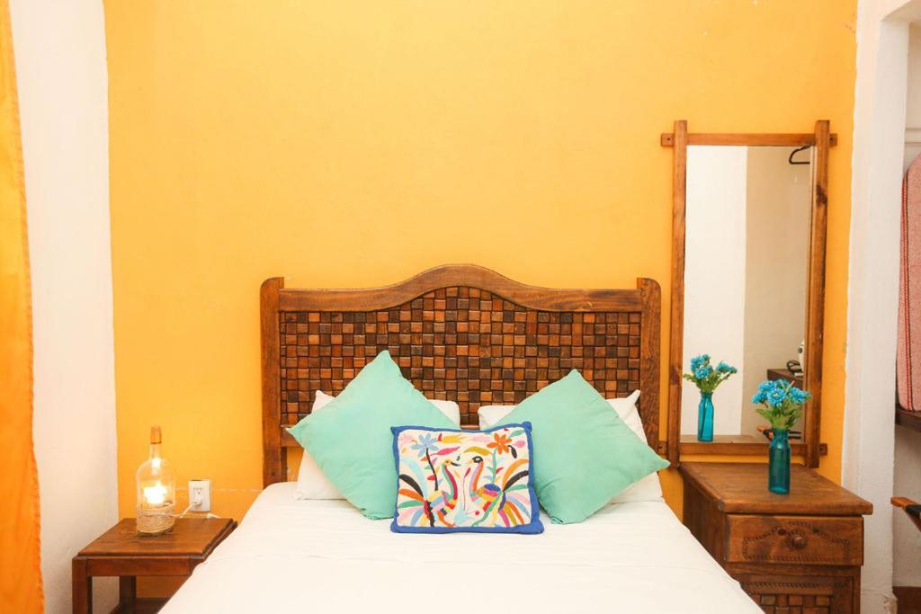 Ikaro Suites Colonial Cancún Exteriör bild