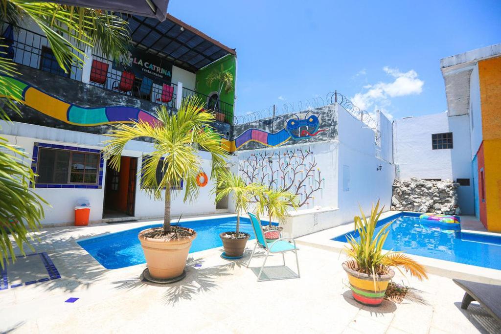 Ikaro Suites Colonial Cancún Exteriör bild